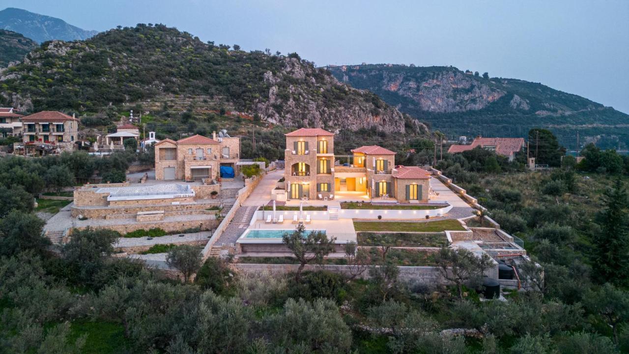 Ipsό Kardamyli
