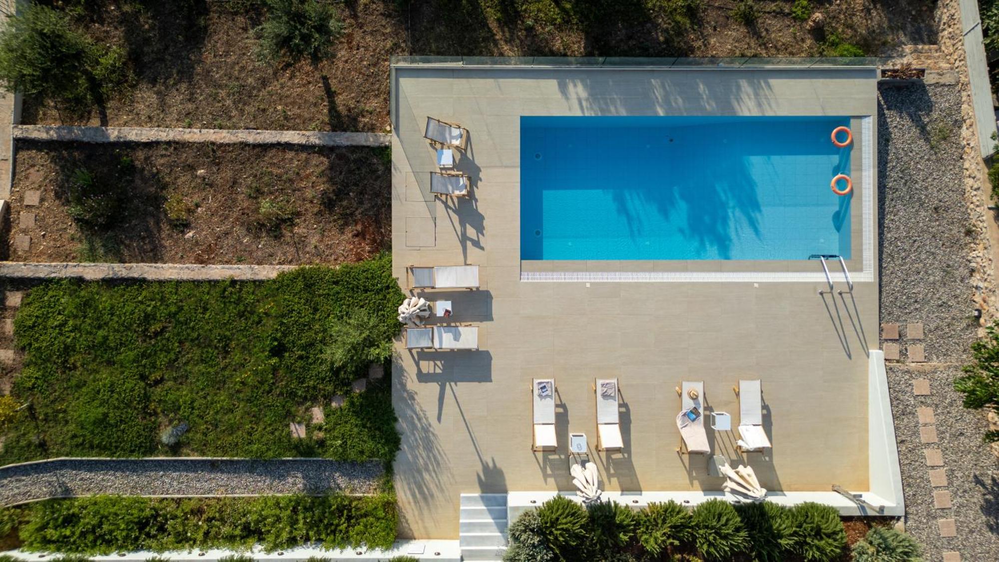 Ipsό Apartment